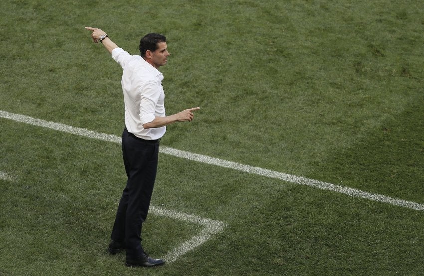 Fernando Hierro, nuevo director deportivo de Chivas