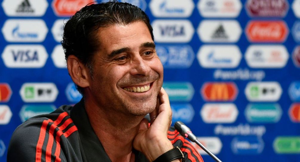 Fernando Hierro en conferencia de prensa