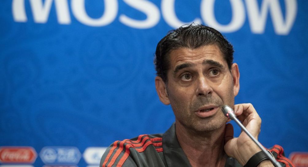 Fernando Hierro en conferencia de prensa