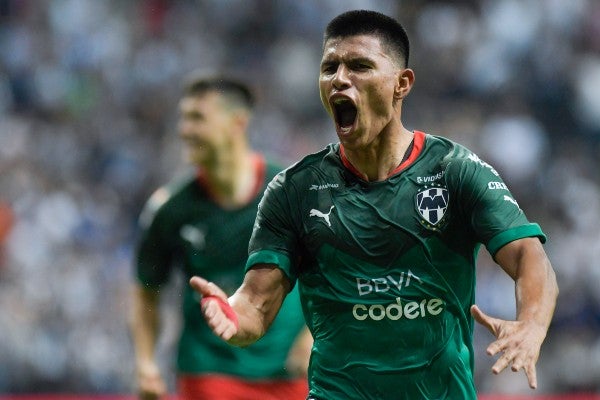 Jesús Gallardo celebra con Rayados