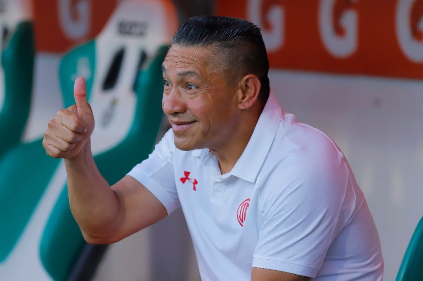 Nacho Ambriz en un partido de Toluca