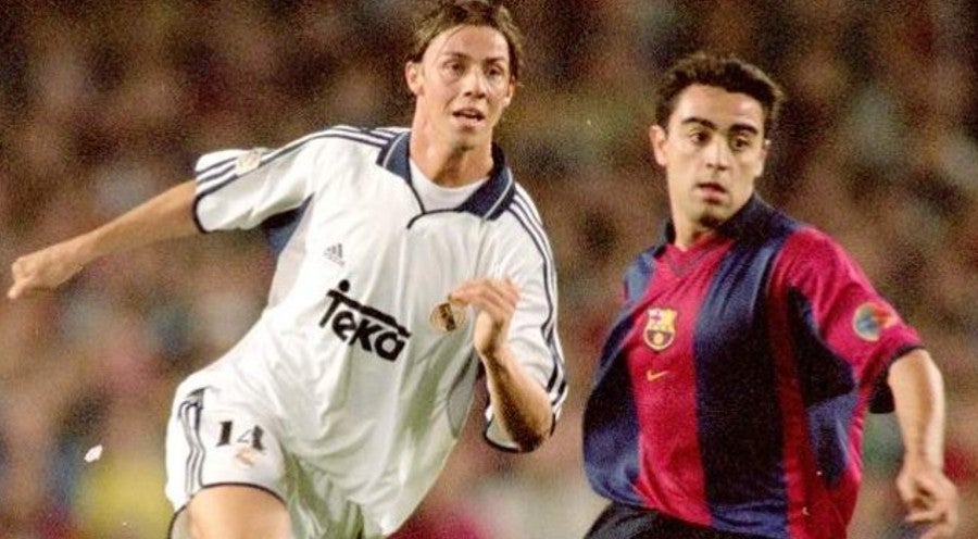 Guti y Xavi en un Barcelona contra Madrid