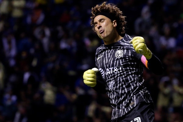 Van 32 penaltis sin atajar para Guillermo Ochoa