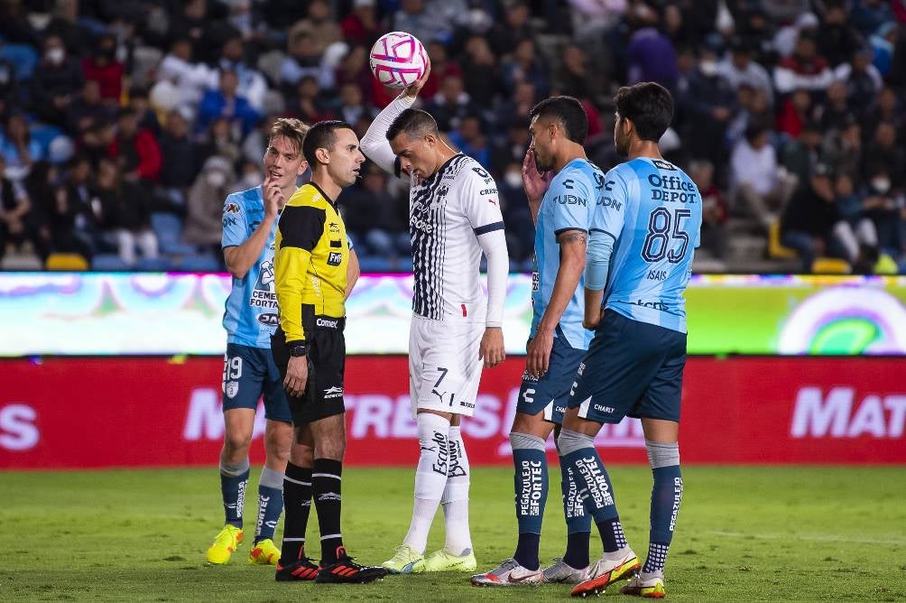 Rogelio Funes Mori momentos antes de fallar el penal