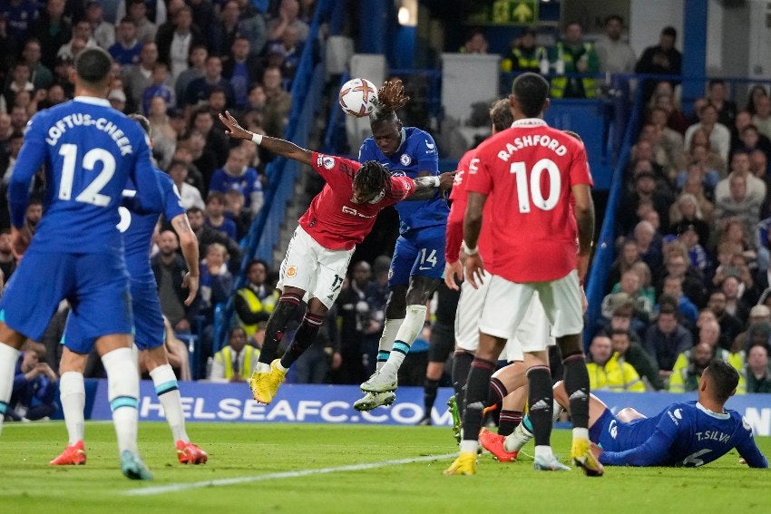 Chelsea y United empataron por la mínima