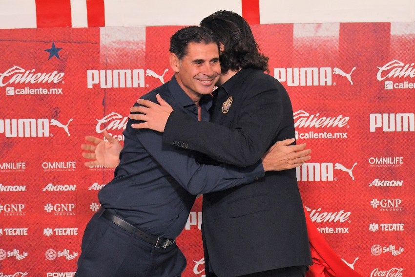 Fernando Hierro y Amaury Vergara