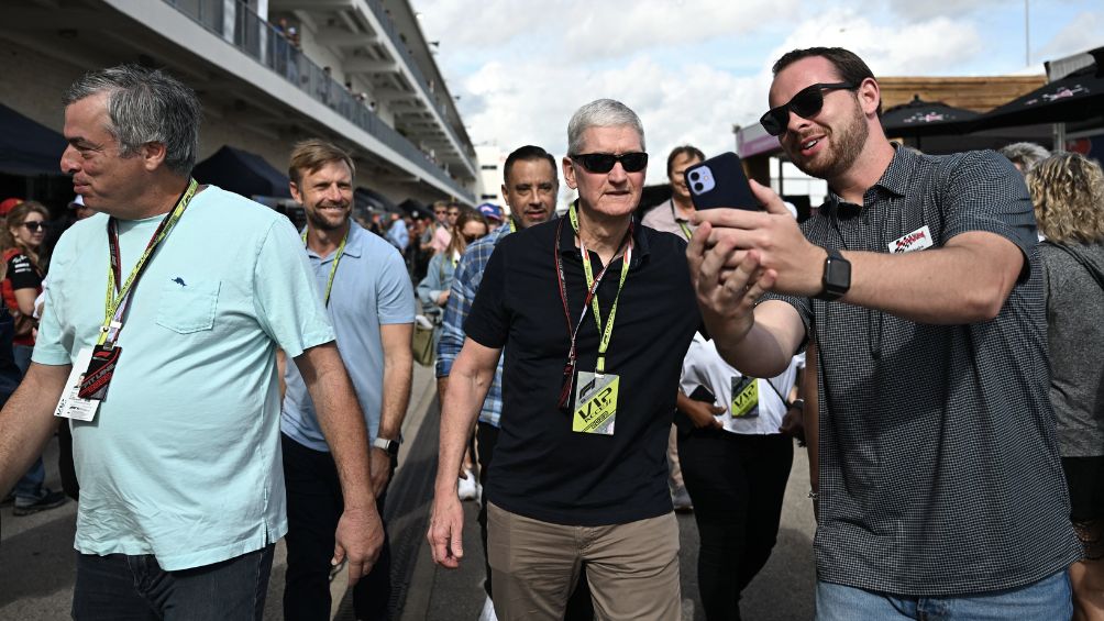 El CEO de Apple en la F1