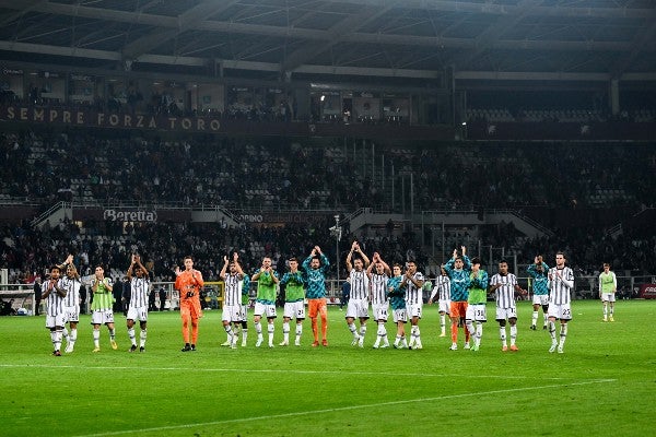 Jugadores de Juventus tras partido