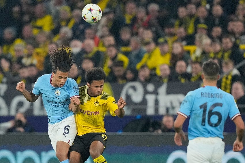 Manchester City y Dortmund clasificaron a Octavos