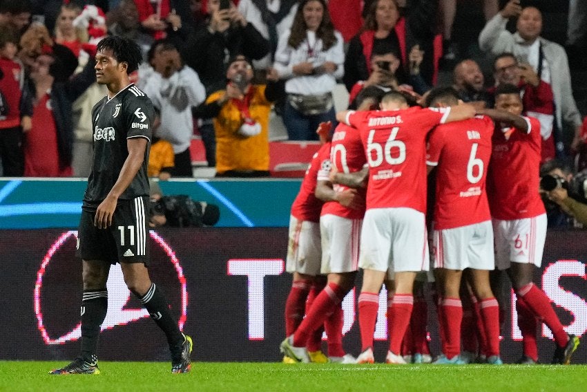 Benfica a Octavos y Juve eliminada