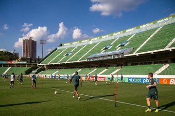 El Estadio Princesa Golden Earring