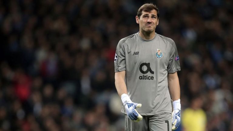 Iker Casillas como portero del Porto