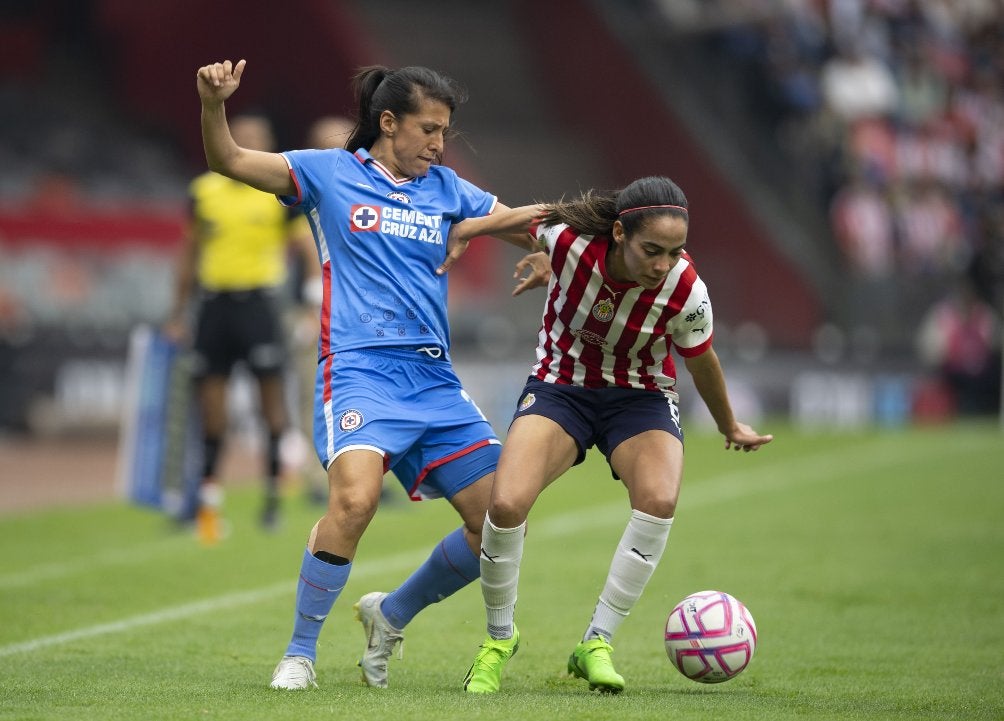 Cruz Azul Femenil disputó su primer juego en el Estadio Azteca 