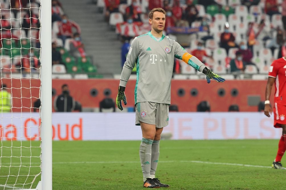 Manuel Neuer en partido con el Bayern Munich