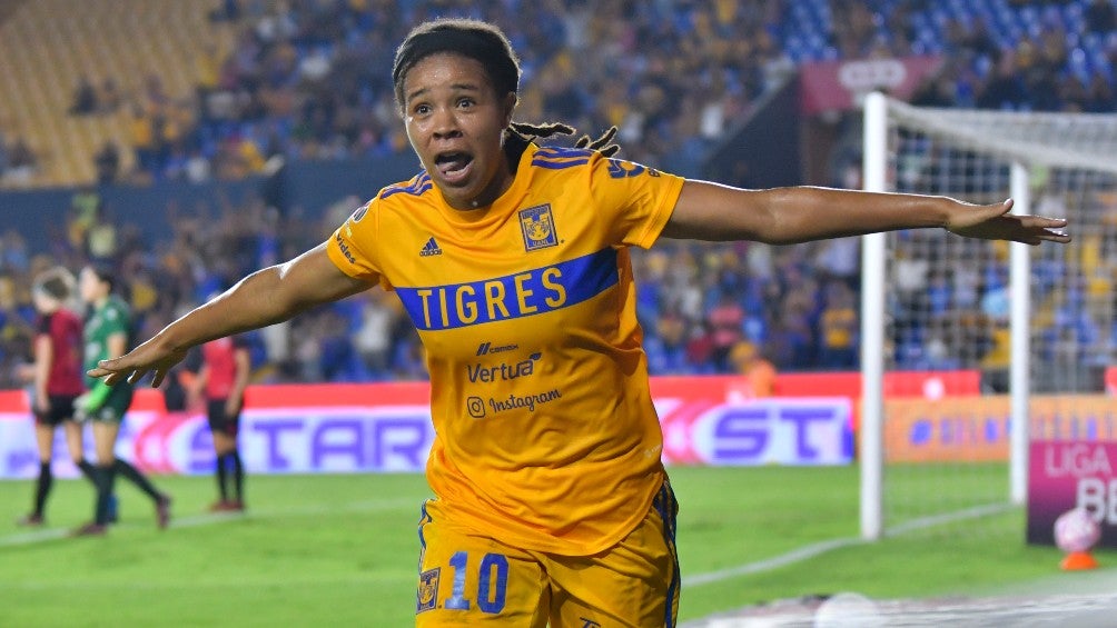 Mia Fishel fue la primera campeona de goleo extranjera de la Liga MX Femenil