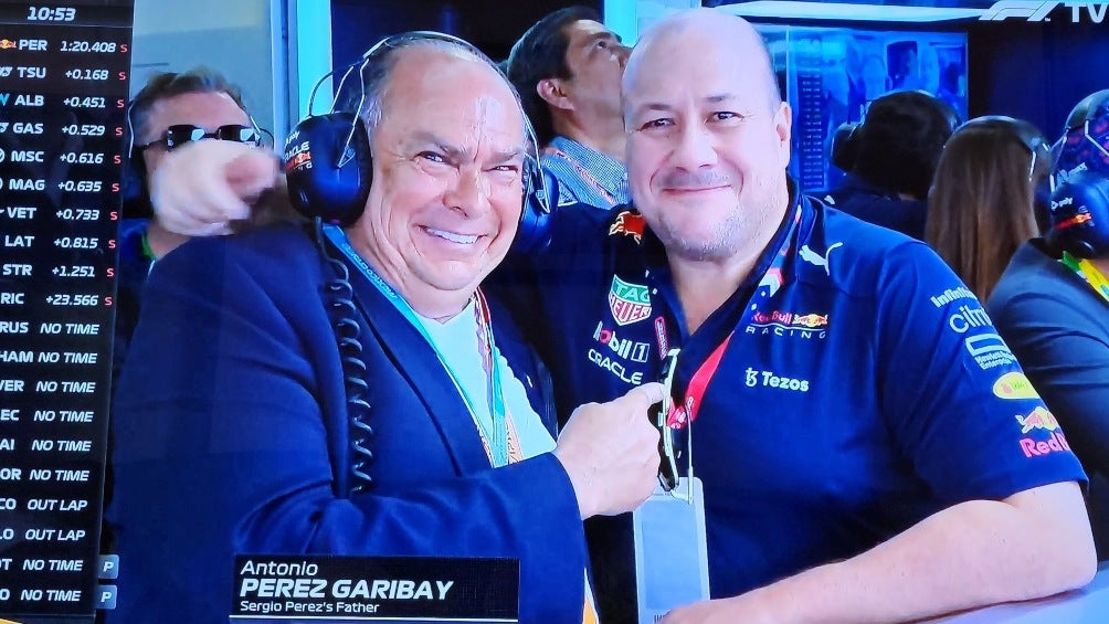 Pérez Garibay y Enrique Alfaro en el GP de México