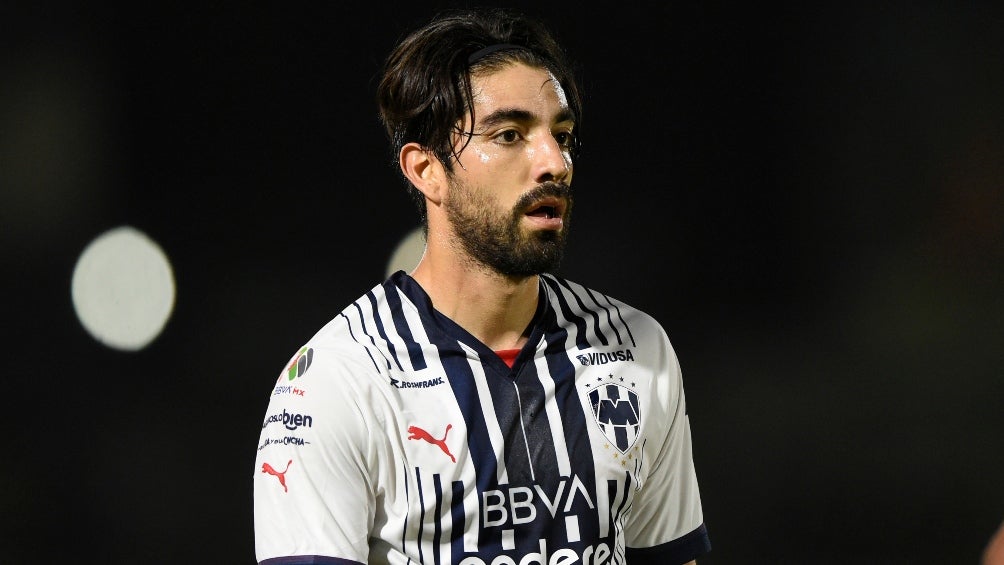 Pizarro en un partido de Rayados