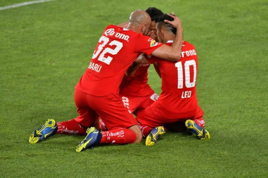 Jugadores del Toluca en festejo en la Final