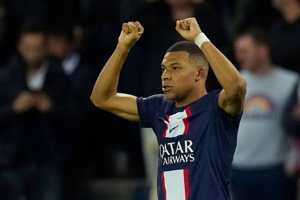 Mbappé se quedará en el PSG