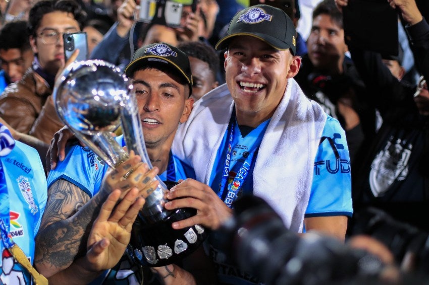 Pachuca celebrando su séptimo título de Liga MX