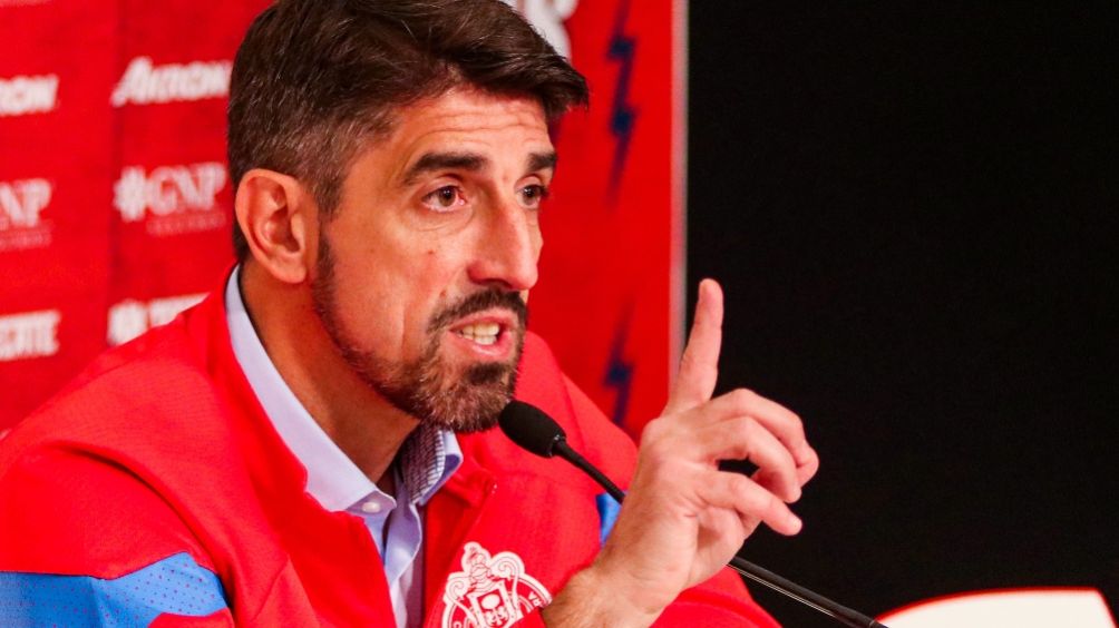 Veljko Paunovic, nuevo técnico de Chivas