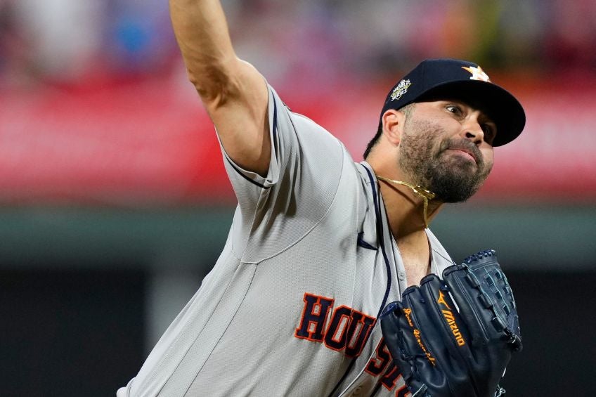 José Urquidy hace historia al abrir Juego 4 de la Serie Mundial - AS USA