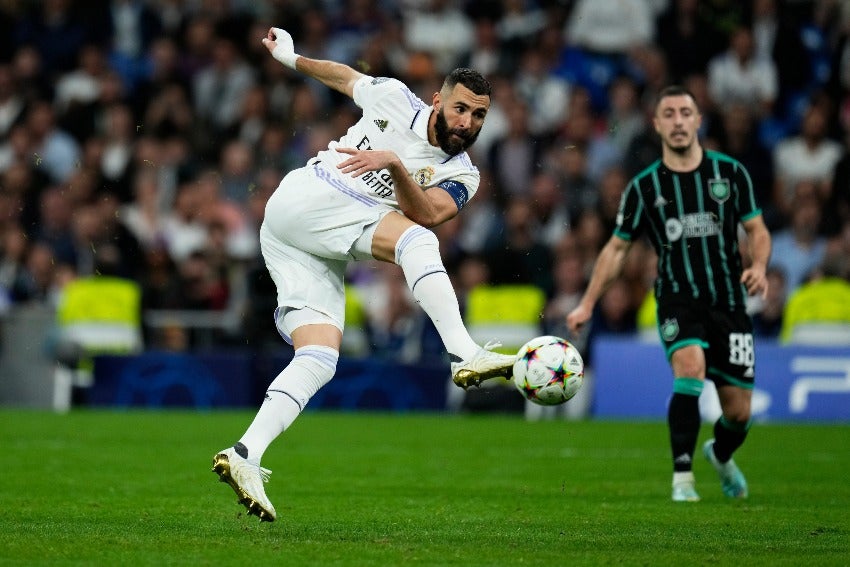 Benzema en un partido del Real Madrid