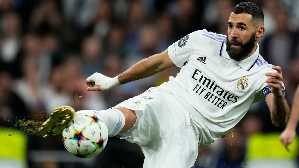 Benzema en un partido del Real Madrid