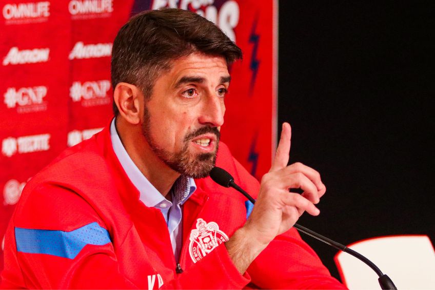 Veljko Paunovic en su presentación como entrenador de Chivas