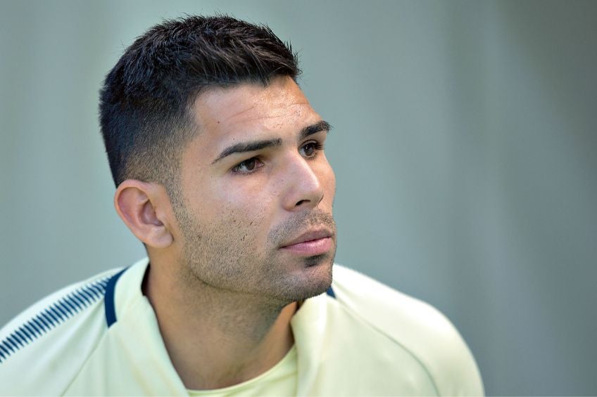 Silvio Romero entrenando con el América