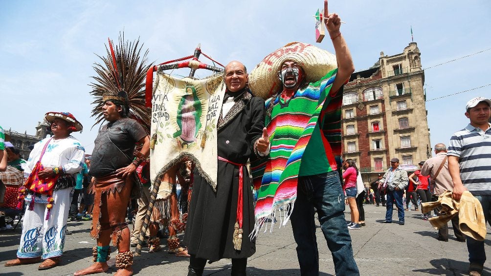 Afición de la Selección Mexicana observa partido del Mundial de Brasil 2014 en el Zócalo de la CDMX