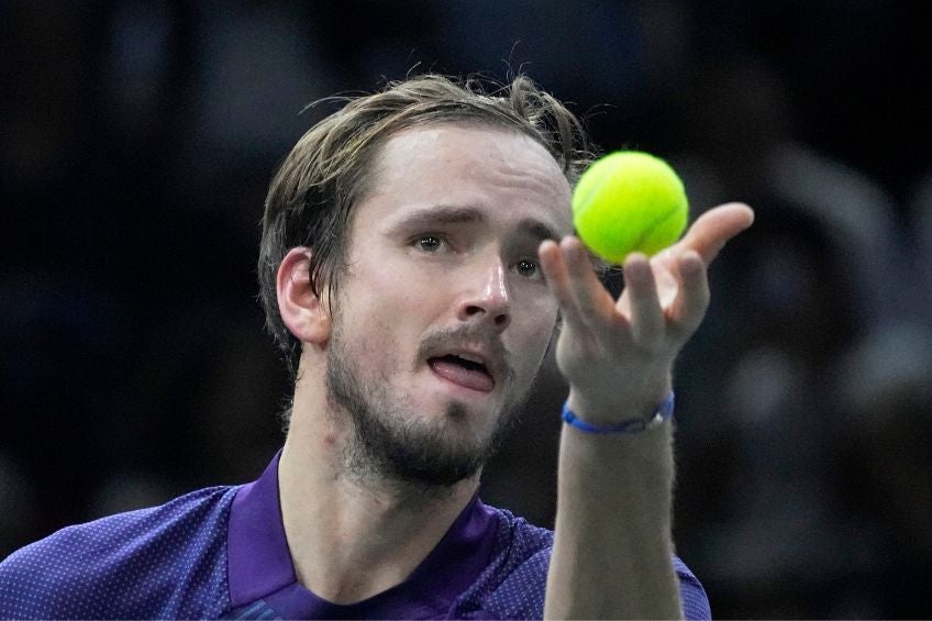 Daniil Medvedev durante un partido de tenis