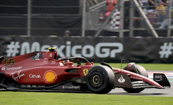 Carlos Sainz con Ferrari