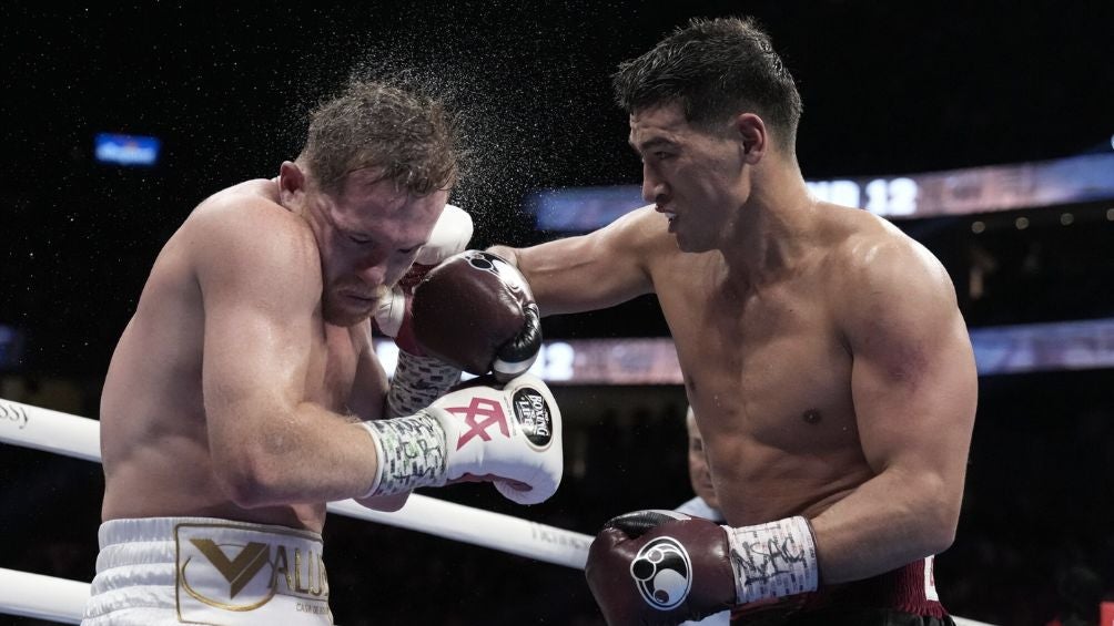 Canelo vs Bivol