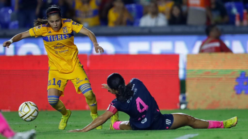 Liga Mx Femenil Alejandría Godínez Portera De Rayadas Se Enganchó Con La Afición De Tigres 