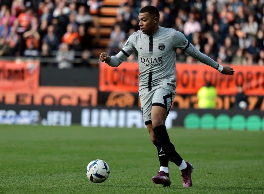 Mbappé en un partido de PSG