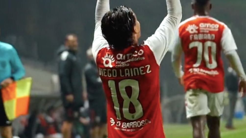 Lainez festejando su gol ante el Moreirense