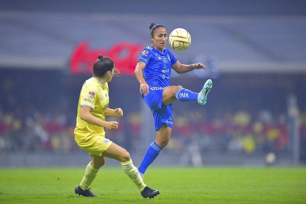 América Femenil debe ganar a Tigres en el Volcán