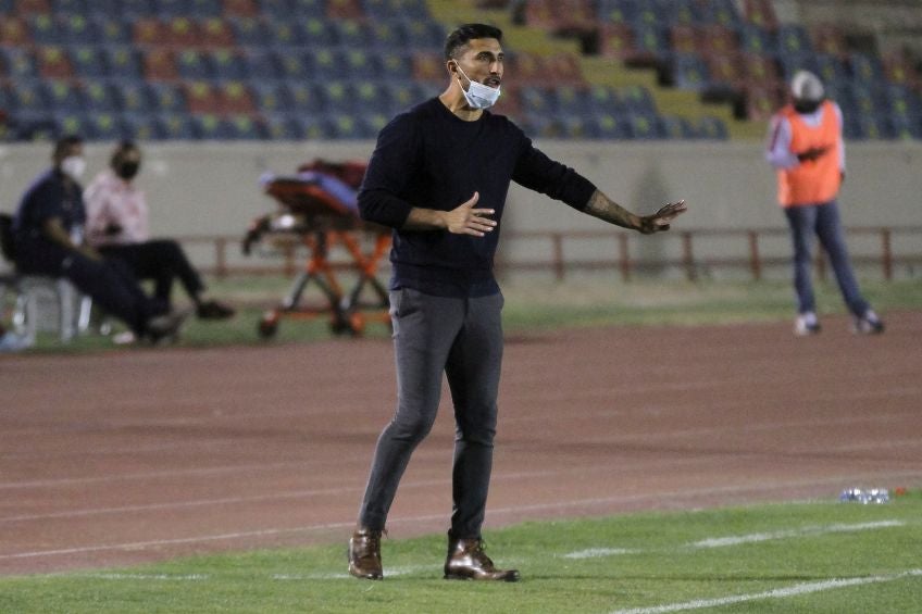 Miguel Martínez durante un partido de Cimarrones