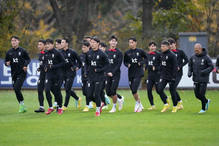 Jugadores de Corea del Sur durante un entrenamiento