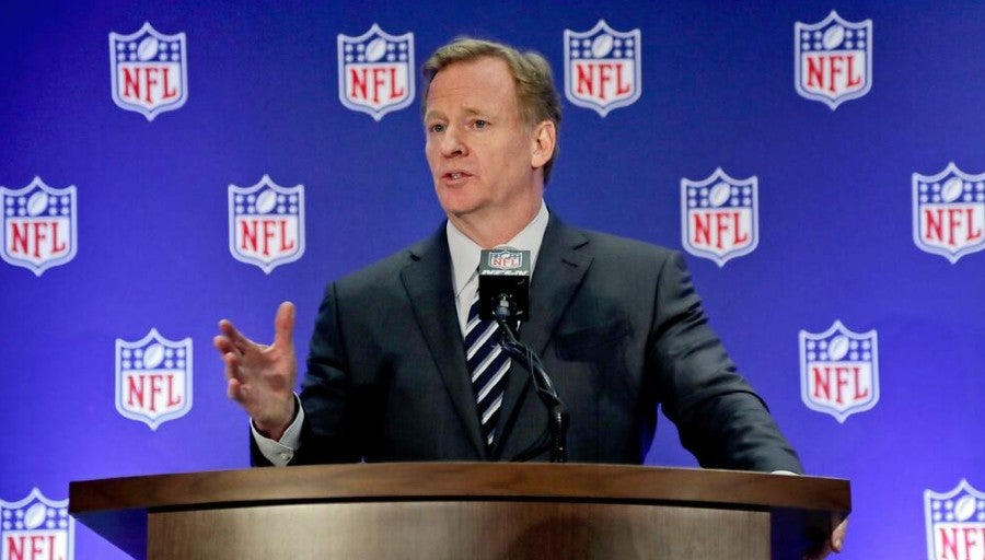 Roger Goodell en conferencia