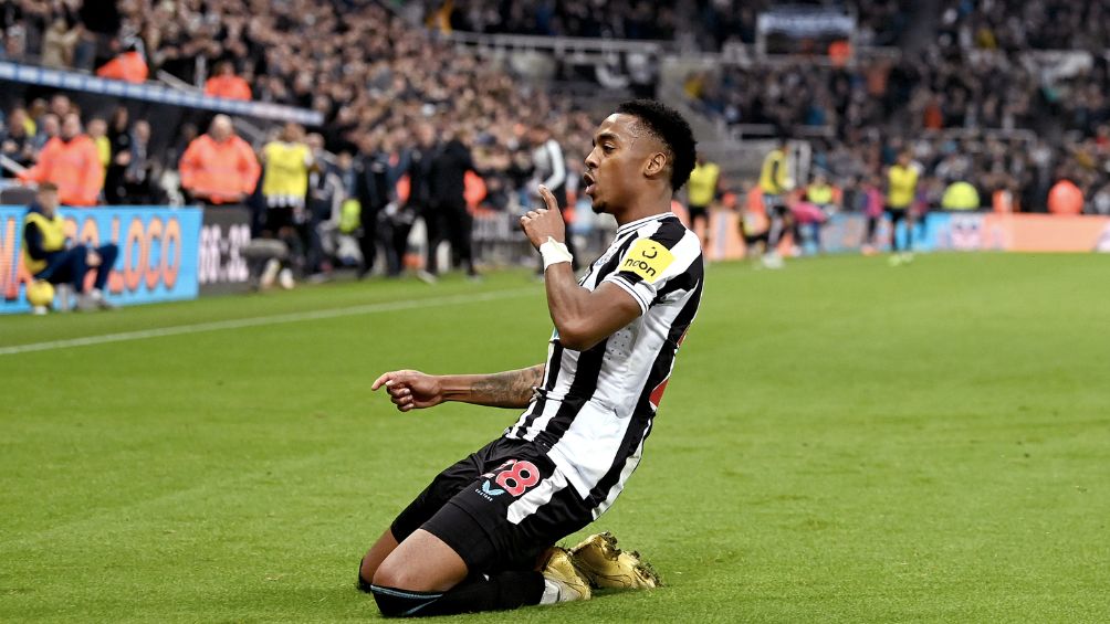 Willock celebra el gol de la victoria del Newcastle