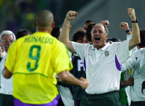 Luiz Felipe Scolari celebra con Brasil