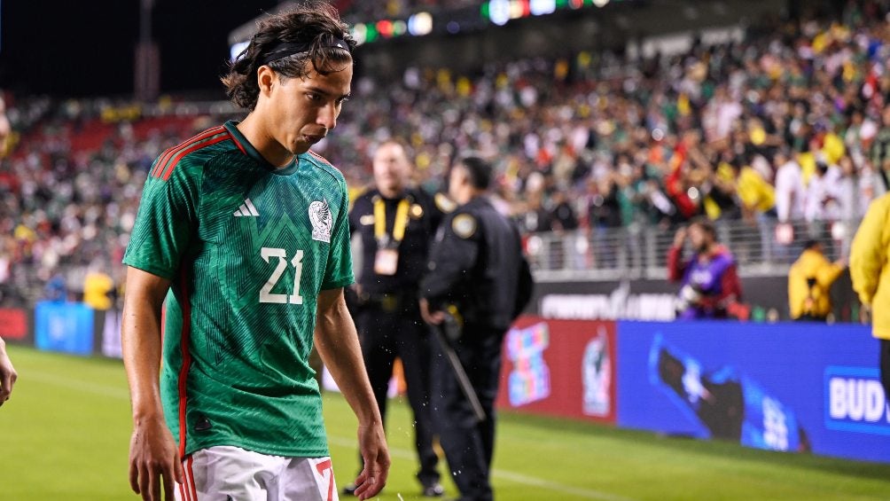 Diego Lainez se quedó sin Copa del Mundo