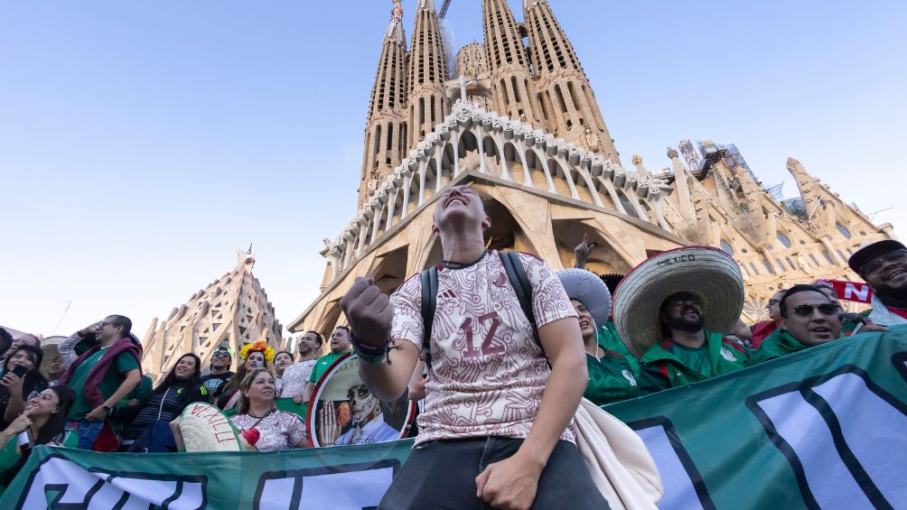 La afición que hizo el viaje a Girona