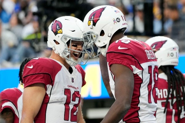 Cardinals celebran en partido