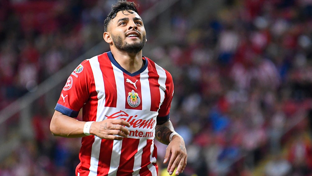 Vega, en acción con Chivas