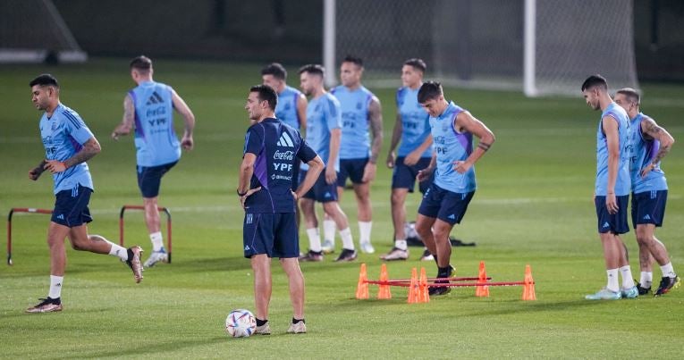 Jugadores de La Albiceleste, en entrenamiento