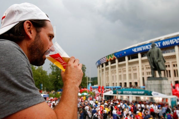 Se prohibió la venta de cerveza en estadios