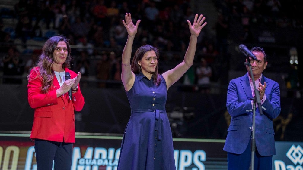 María del Rosario Espinoza se retiró del taekwondo con un homenaje 